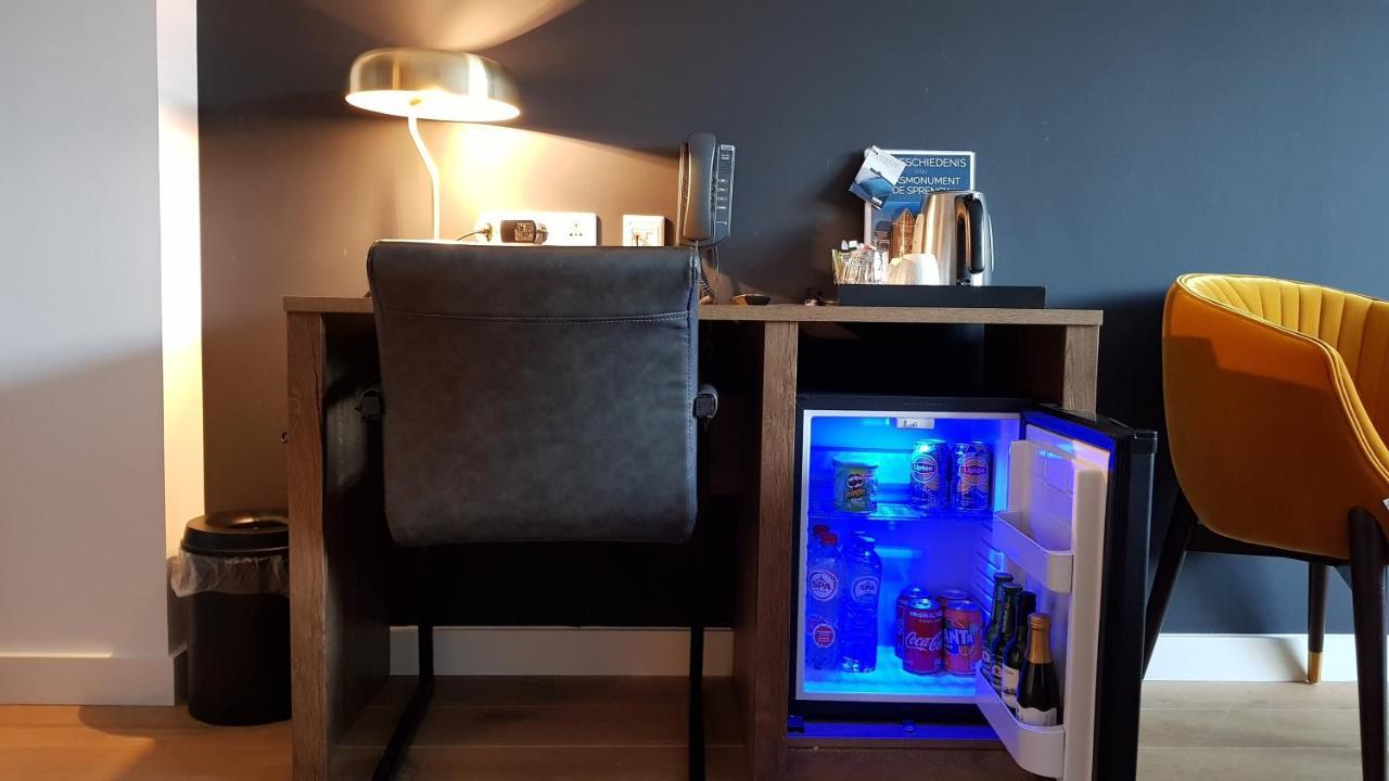 Rijksmonument Hotel De Sprenck Middelburg Eksteriør billede